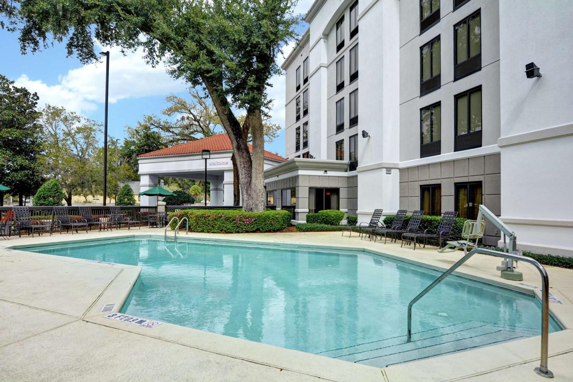 Hampton Inn Jacksonville Ponte Vedra Джэксонвилл-Бич Экстерьер фото